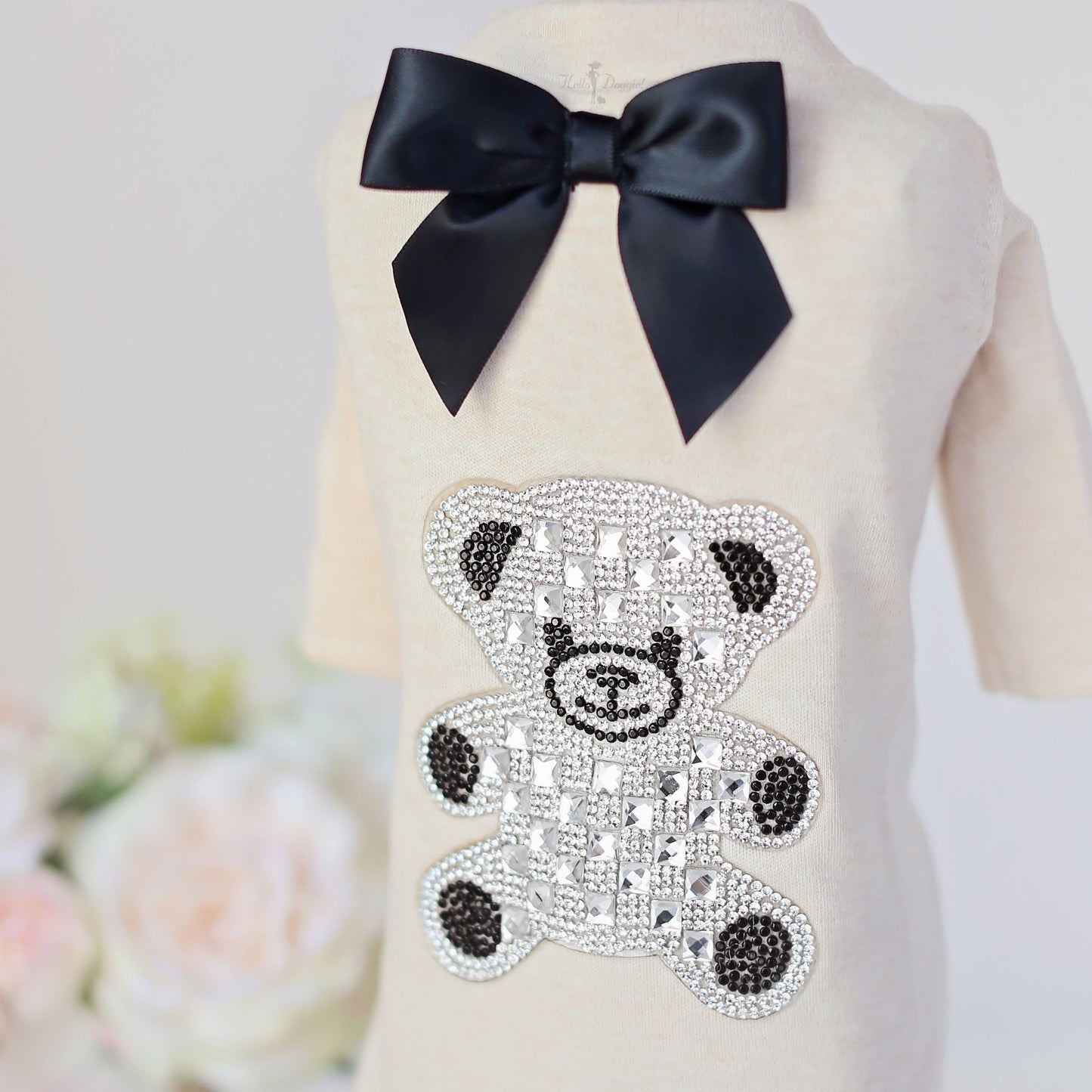 teddy, bow, tee, hello, doggie, dog, puppy, pup, bear, teddy bow, t-shirt, clothing, clothes, dog clothes, puppy clothes, dog tee, puppy tee, teacup, teacup puppy, teacup clothes, luxury dog clothes, luxury, luxury pet, 